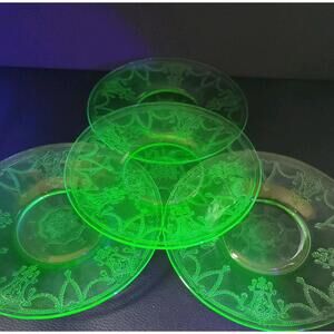 4 Vintage Anchor Hocking Green Cameo Ballerina 9" Plate Uranium Depression Glass